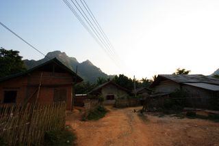 2010_05_06-10_Nong_Khiaw,_Laos