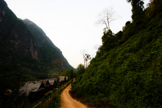 2010_05_06-10_Nong_Khiaw,_Laos