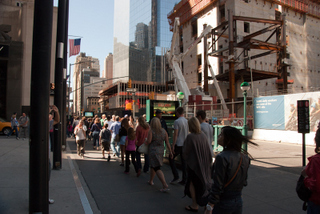 2012_09_23_New_York,_Midtown,_Wall_st,_China_Town