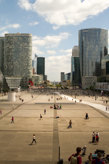 2015_06_18-19_Invalides,_La_Defense_Paris