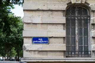 2016_07_14-17_Paris,_Chinatown,_Pave_Neuf