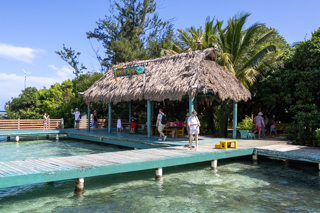 2024_02_12-18_Roatan,_Honduras