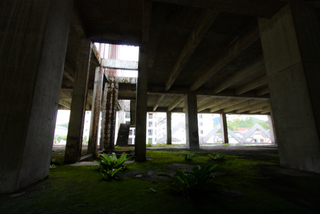 Derelict_construction_site,_Malaysia_(2010-07-01)