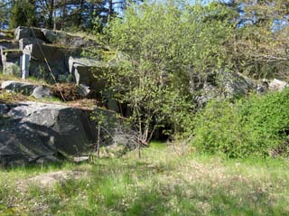 Förbandsplats_i_berg,_Aspö_(2007-05-06)